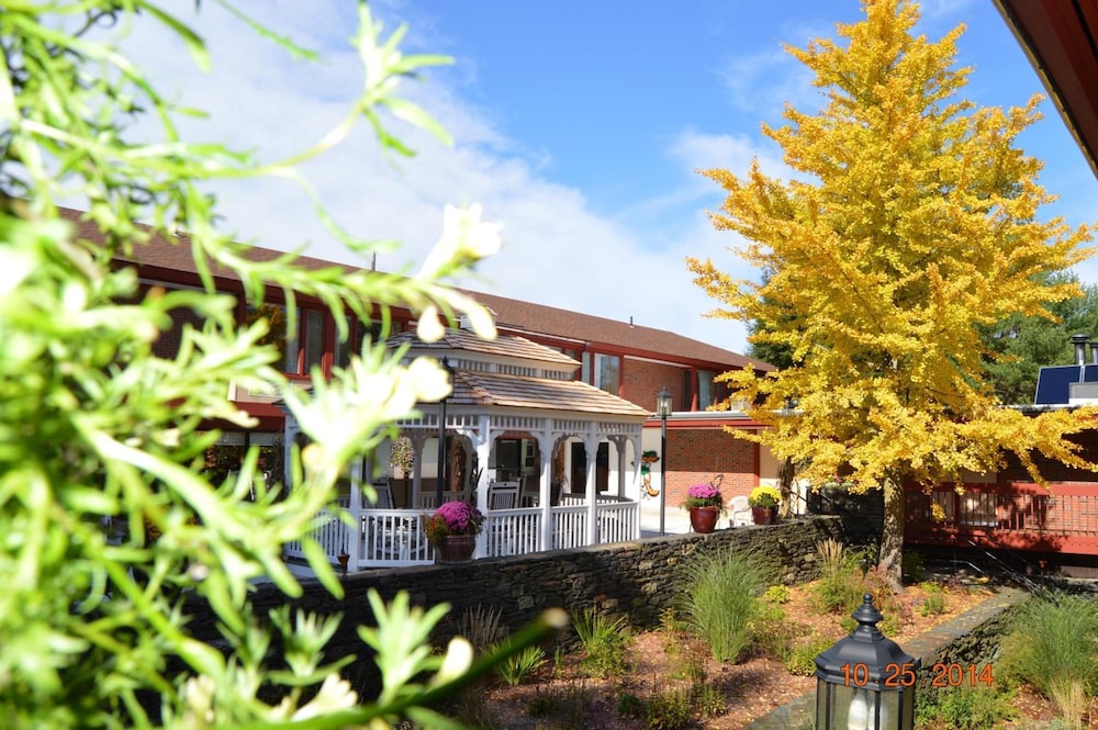 The Inn At Crumpin Fox - photo 13