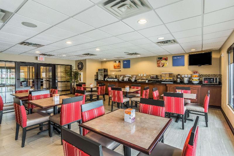 Comfort Inn & Suites Panama City North - photo 64