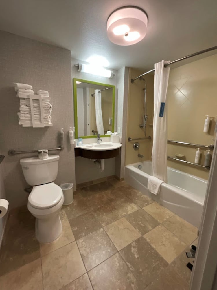 Hampton Inn Montrose - photo 24