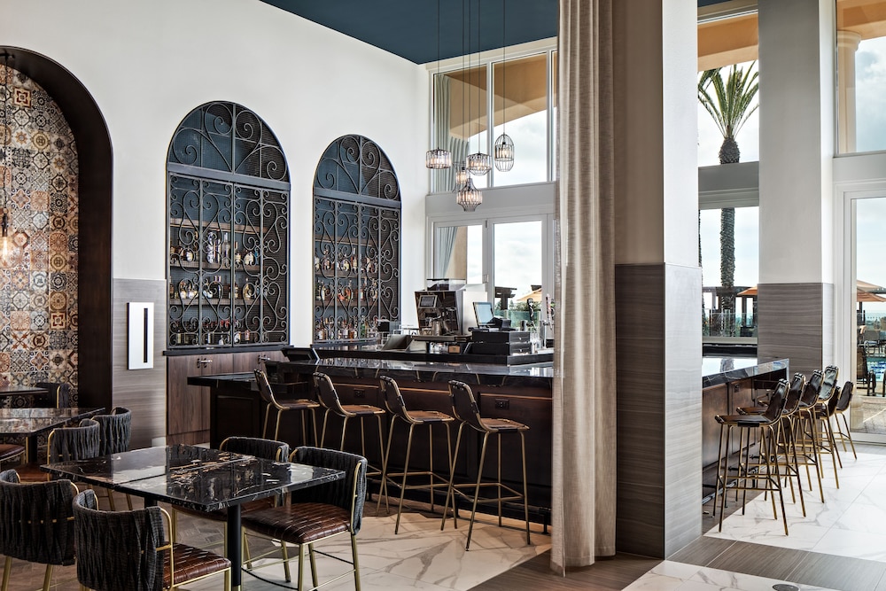 The Cassara Carlsbad Tapestry Collection by Hilton - photo 11