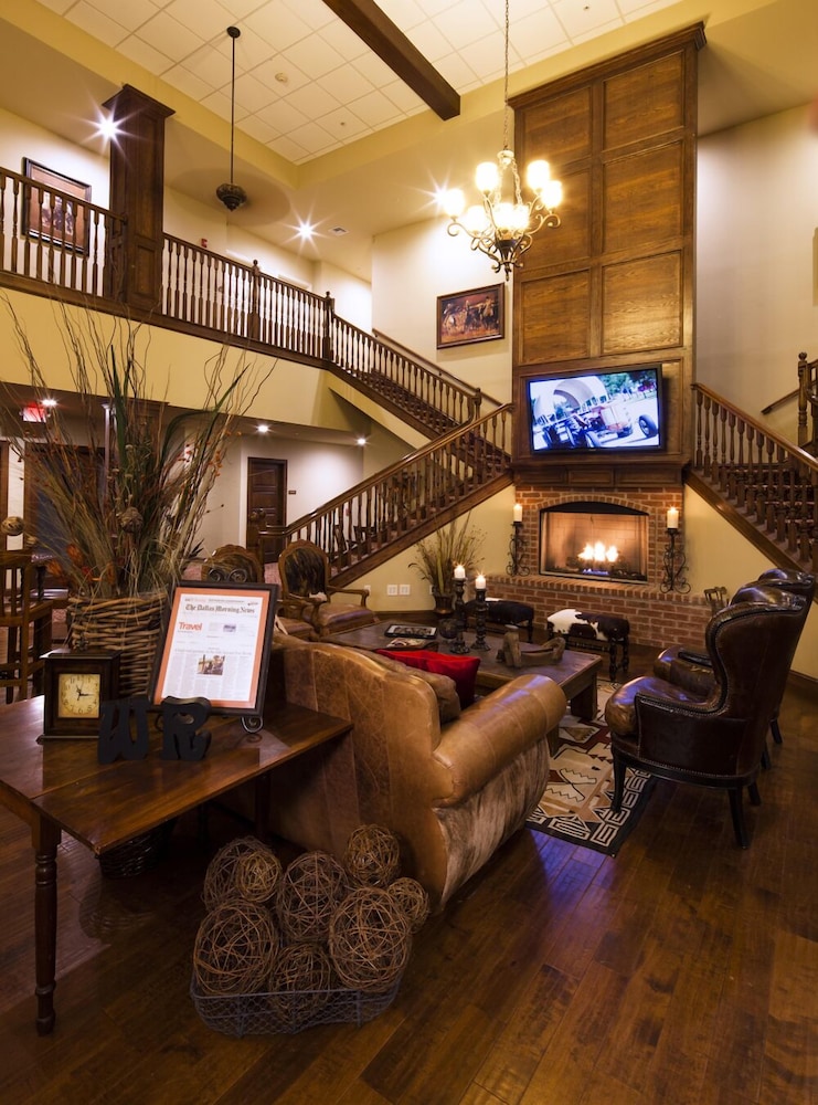 Wildcatter Ranch Resort & Spa — 4-Star Luxury Hotel in Graham, United States