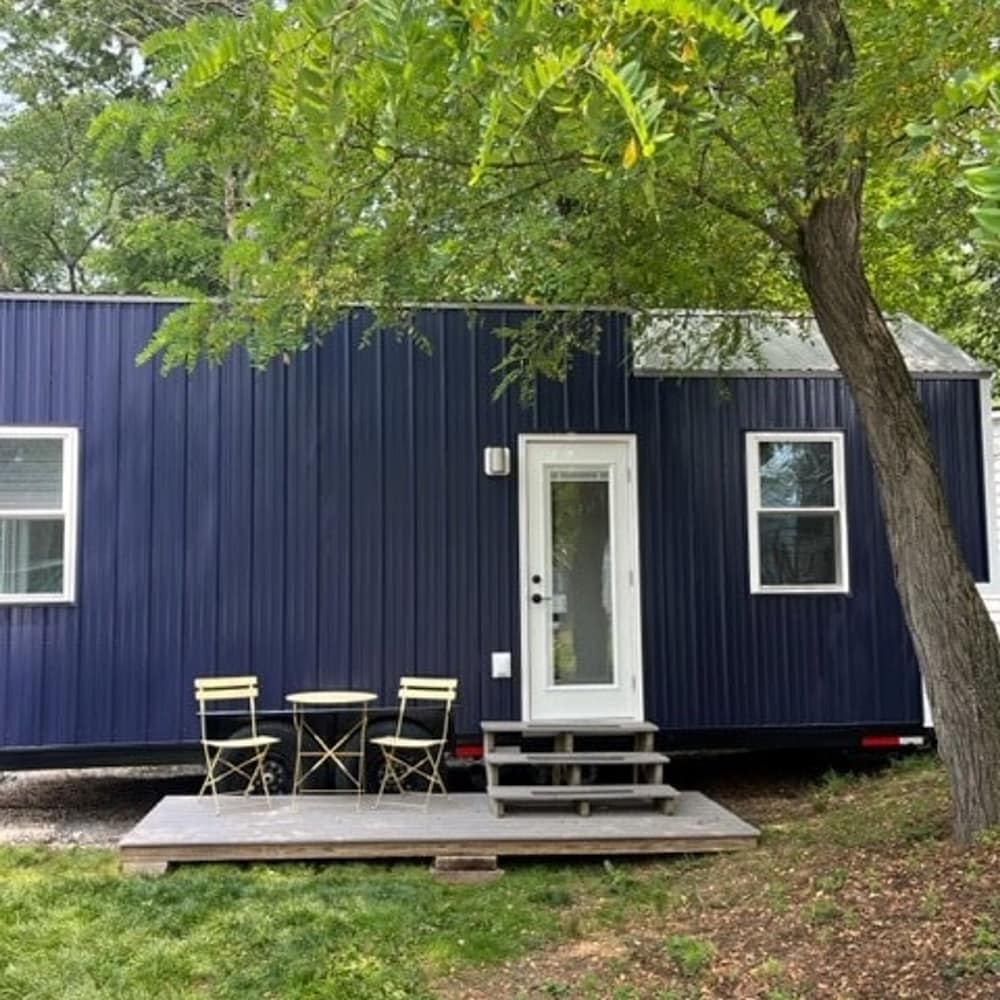 The Tiny Getaway Home - photo 10