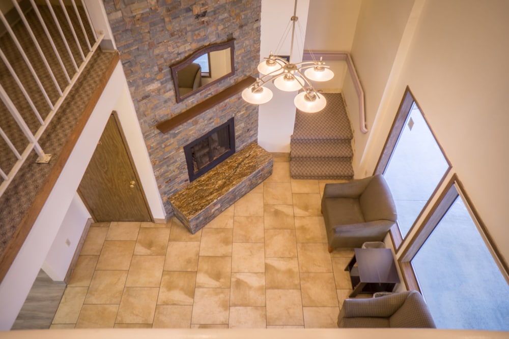 Sunnyside Inn & Suites - photo 2