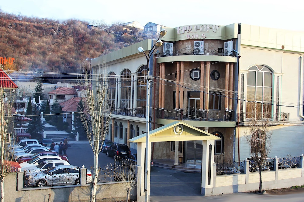 Erzrum Hotel in Yerevan, Armenia
