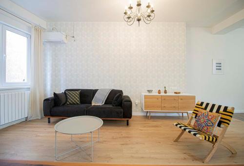 2BR Colorful Apt on Vera Near Stamba By Wehost