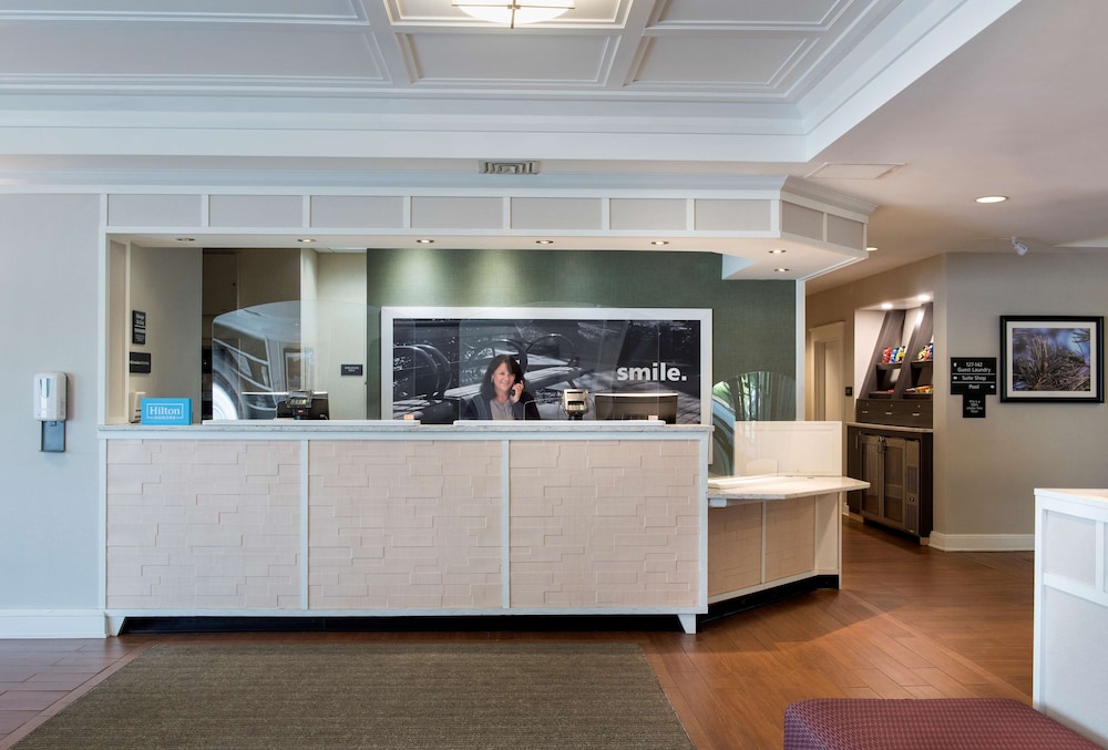 Hampton Inn by Hilton Middletown - photo 5
