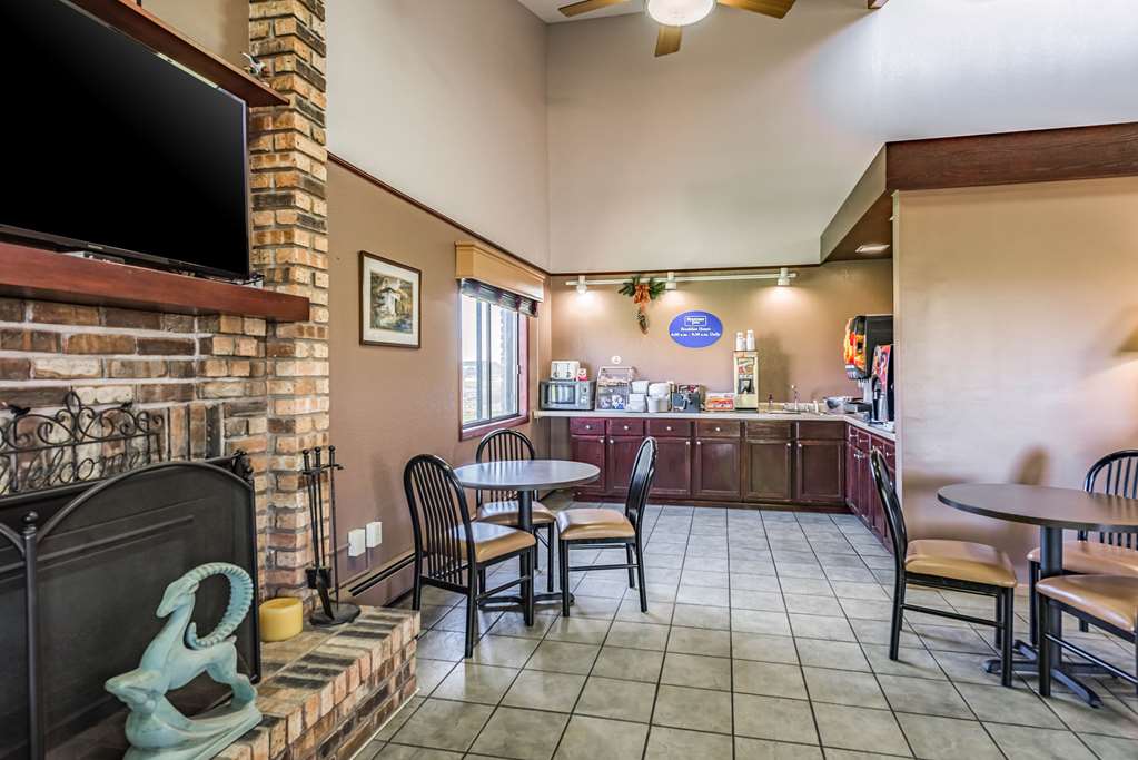 Rodeway Inn Saint Joseph - photo 6