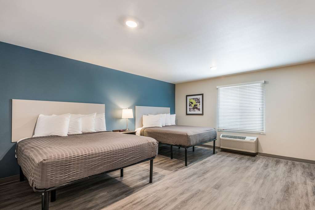 WoodSpring Suites Linden - photo 11