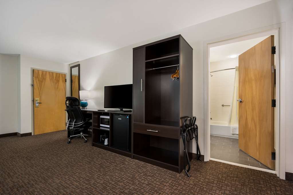 Sleep Inn & Suites Cullman I 65 exit 310 - photo 23