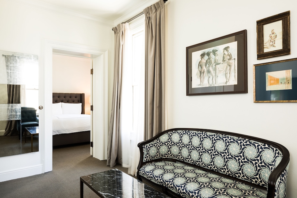 Hotel Ella - photo 29