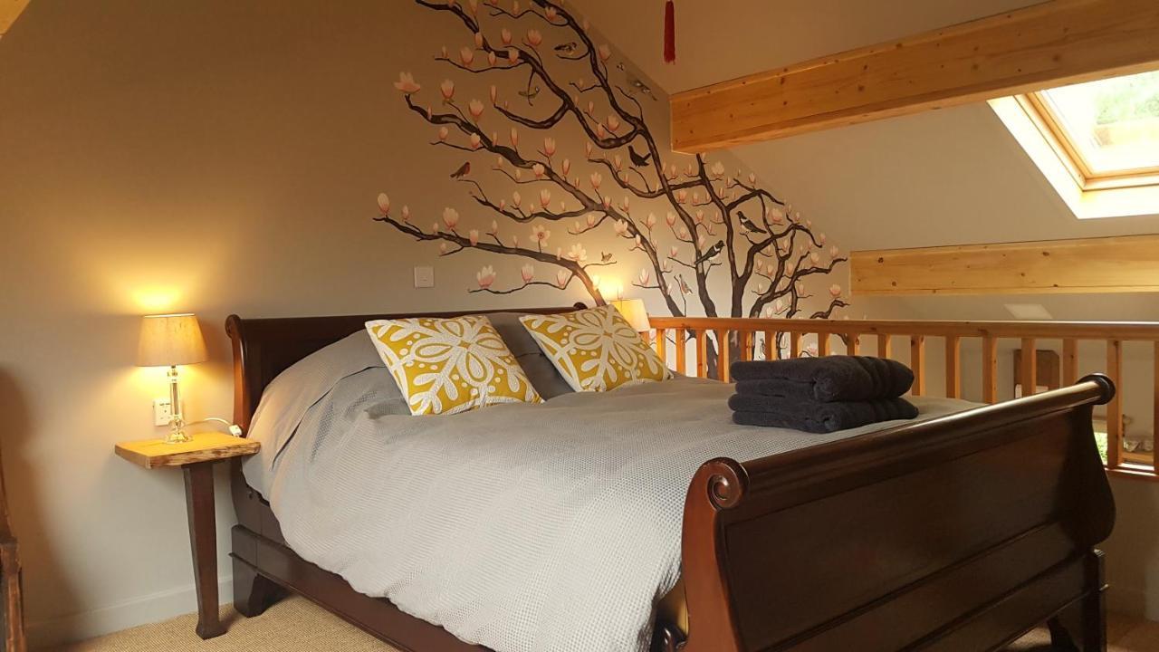 Wimpenny Place — 4-Star Luxury Hotel in Holmfirth, United Kingdom
