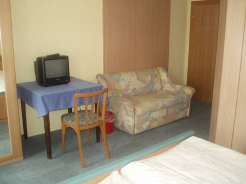 Stiftsgasthof Hochburg — hotel in Hochburg-Ach