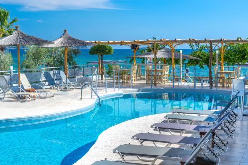 Sunray Hotel - carbon neutral hotel in Limenaria