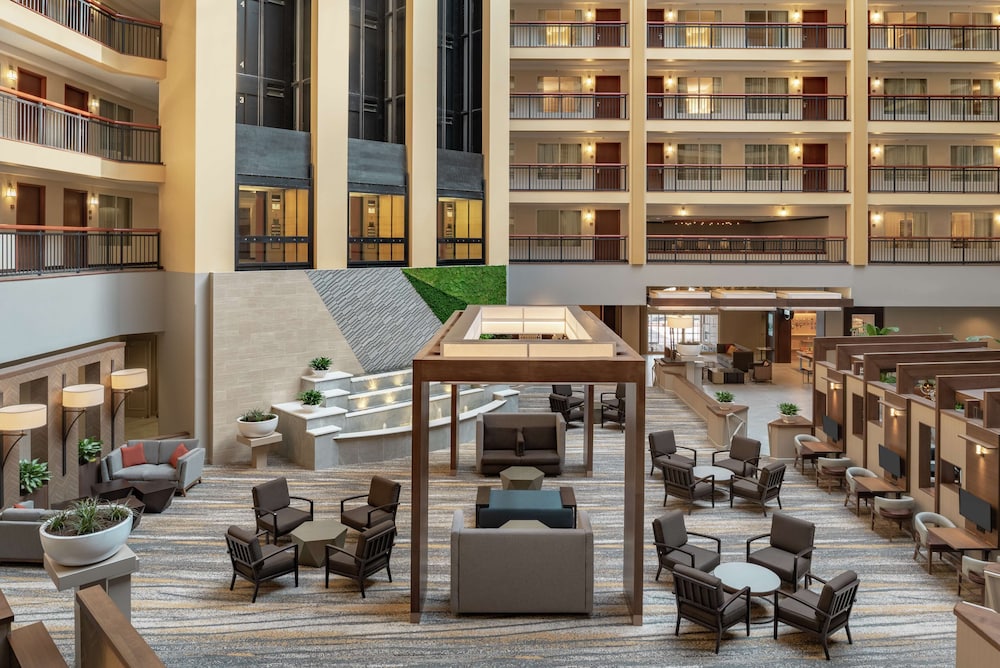 Embassy Suites by Hilton Cleveland Rockside - photo 7