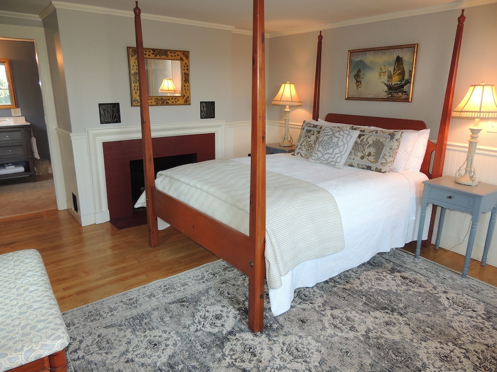 Chandler River Inn - photo 10