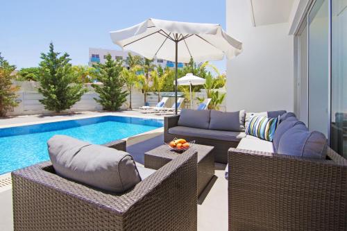 Villa Solebianco Protaras