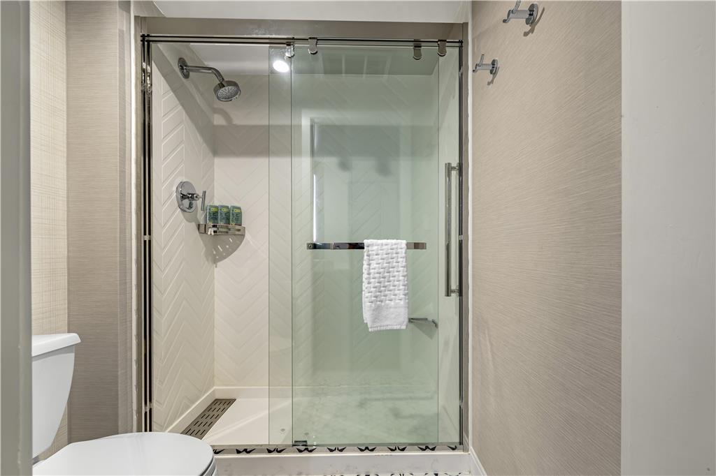 Best Western Potsdam University Park Inn - photo 17