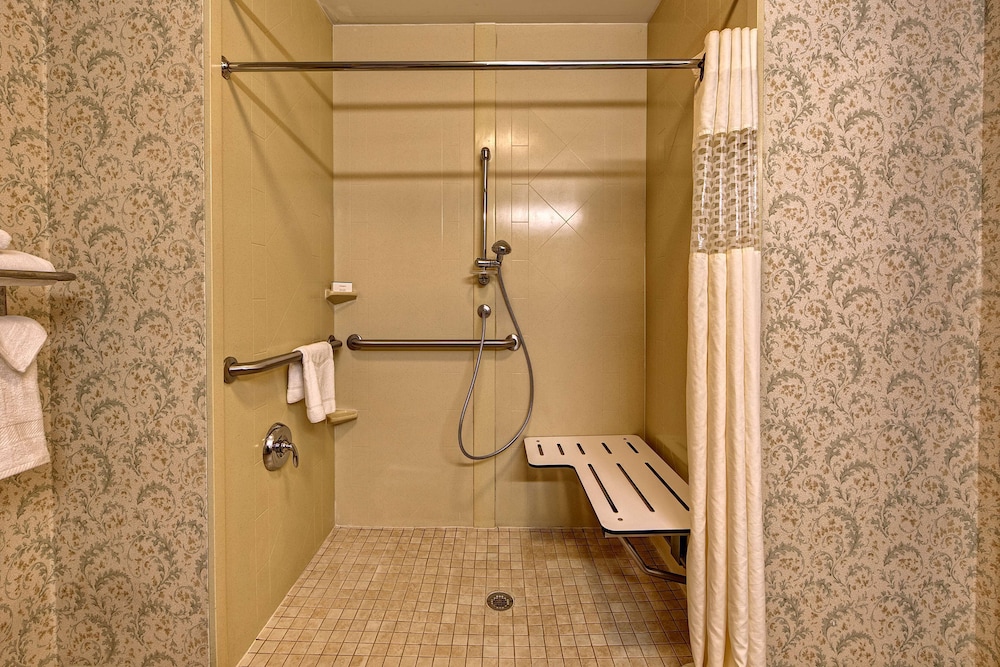 Hampton Inn Manning - photo 30