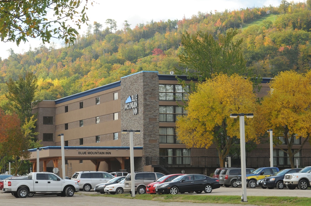 Blue Mountain Resort Inn in Collingwood, Canada