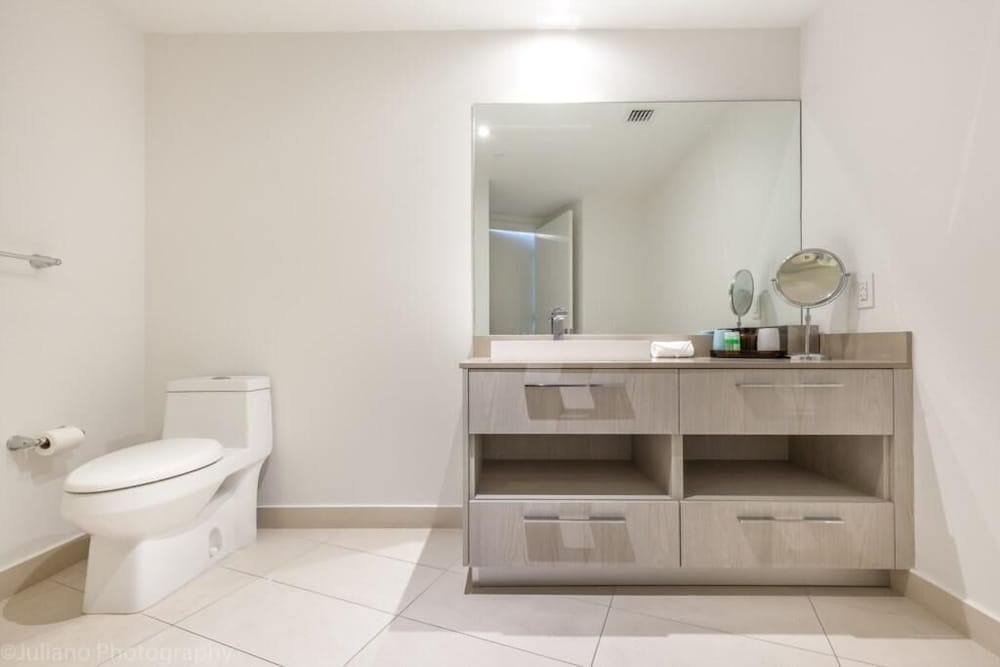 Hyde Beach Luxury resort 2 Bedroom Condo by RedAwning - photo 22