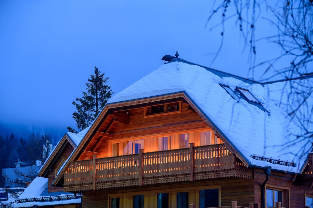 Vila Pavlina — 4-Star Luxury Hotel in Kranjska Gora, Slovenia