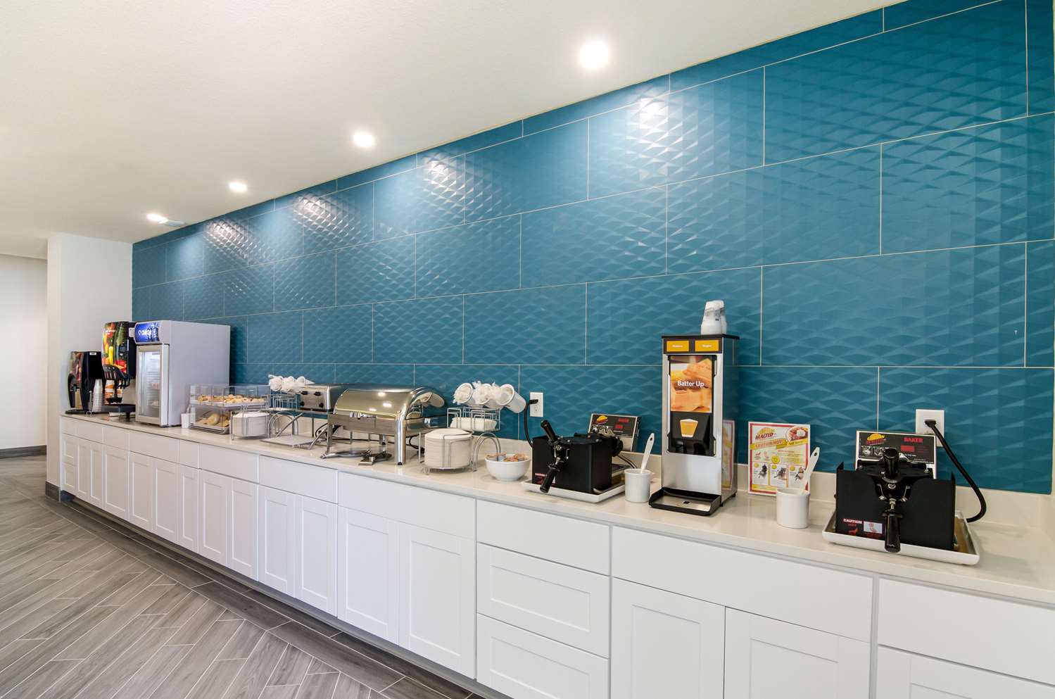 Comfort Inn & Suites Gulf Shores East Beach near Gulf State Park - photo 6