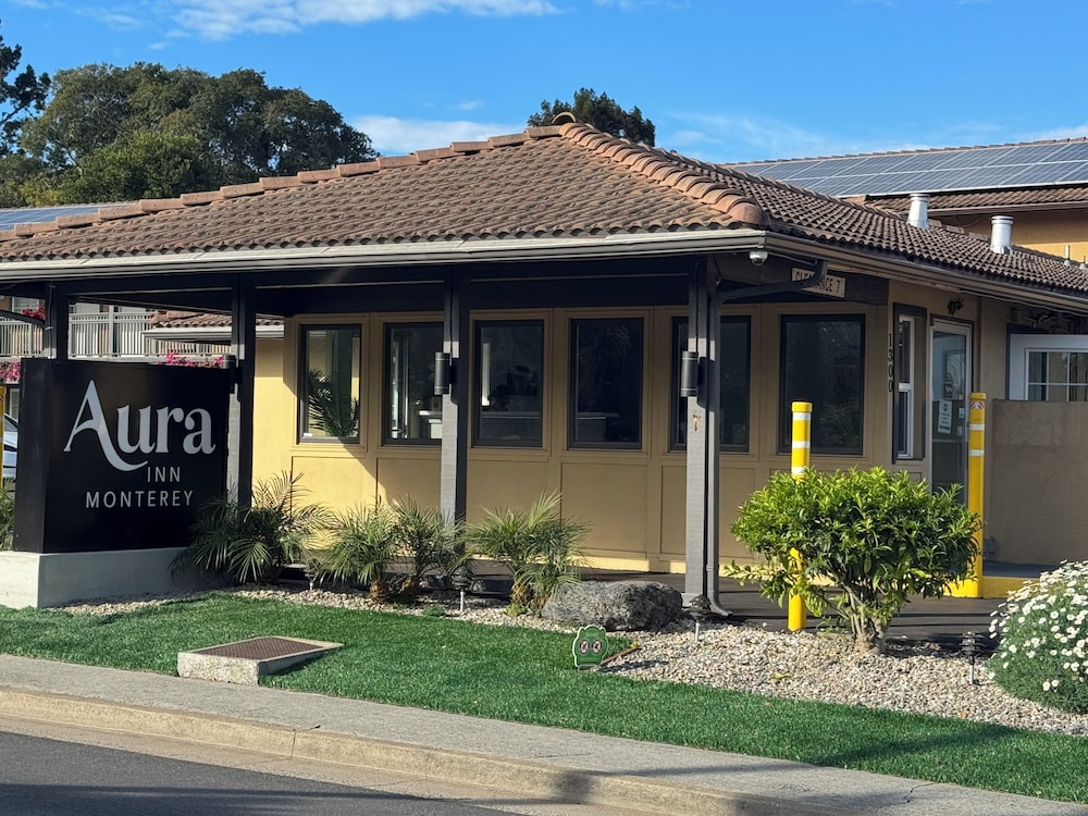 Aura Inn Monterey - photo 113