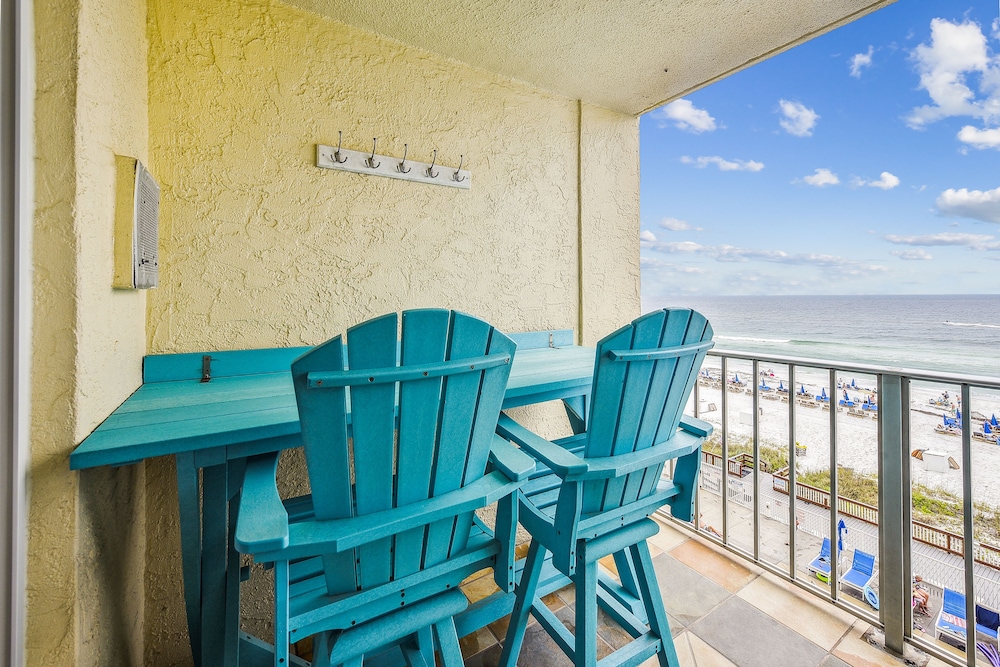 Regency Towers by Book That Condo - photo 42