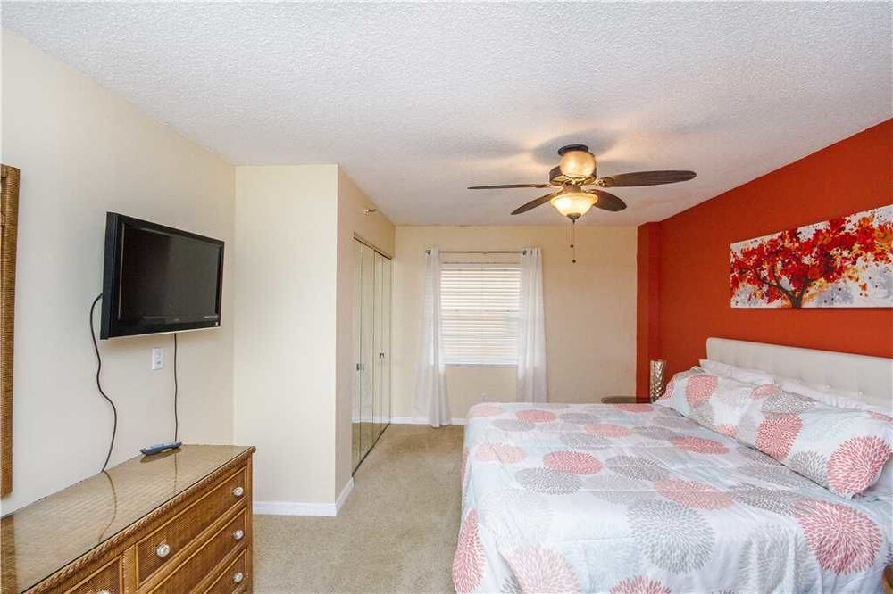 239 Surf Song Resort - photo 3