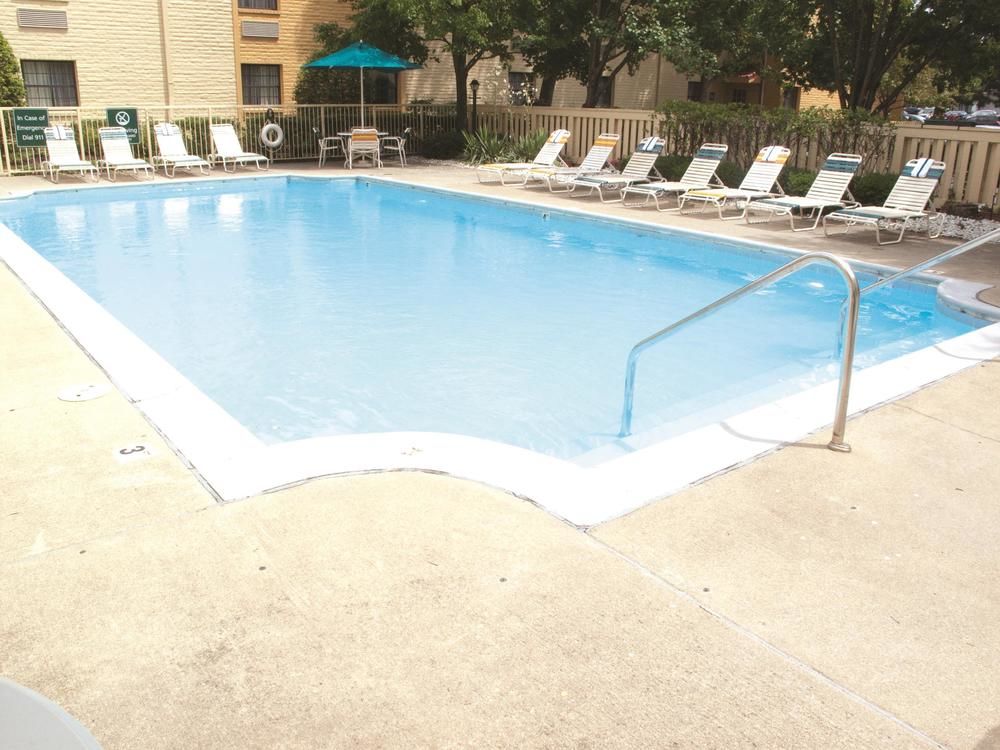 La Quinta Inn Chicago Oakbrook Terrace - photo 41