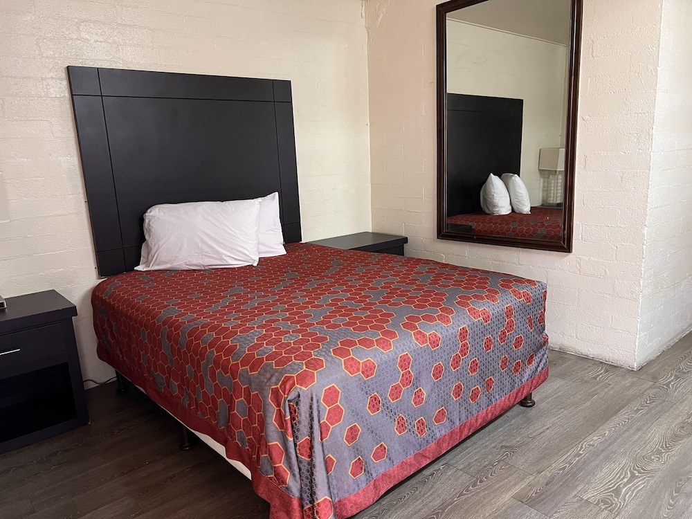 Border Motel - photo 4