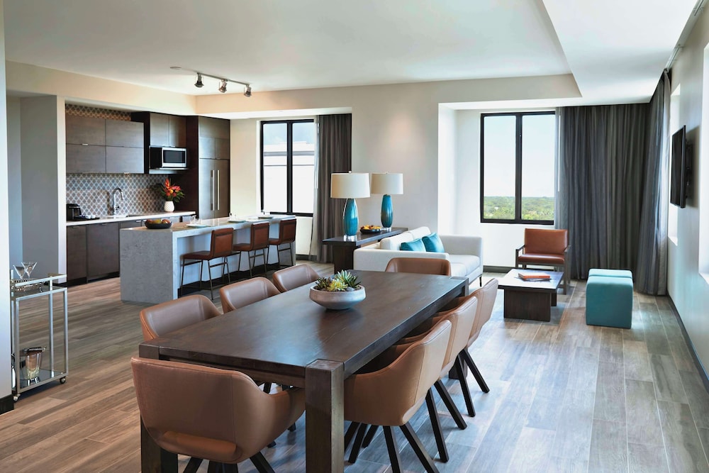THesis Hotel Miami Coral Gables Curio Collection by Hilton - photo 20