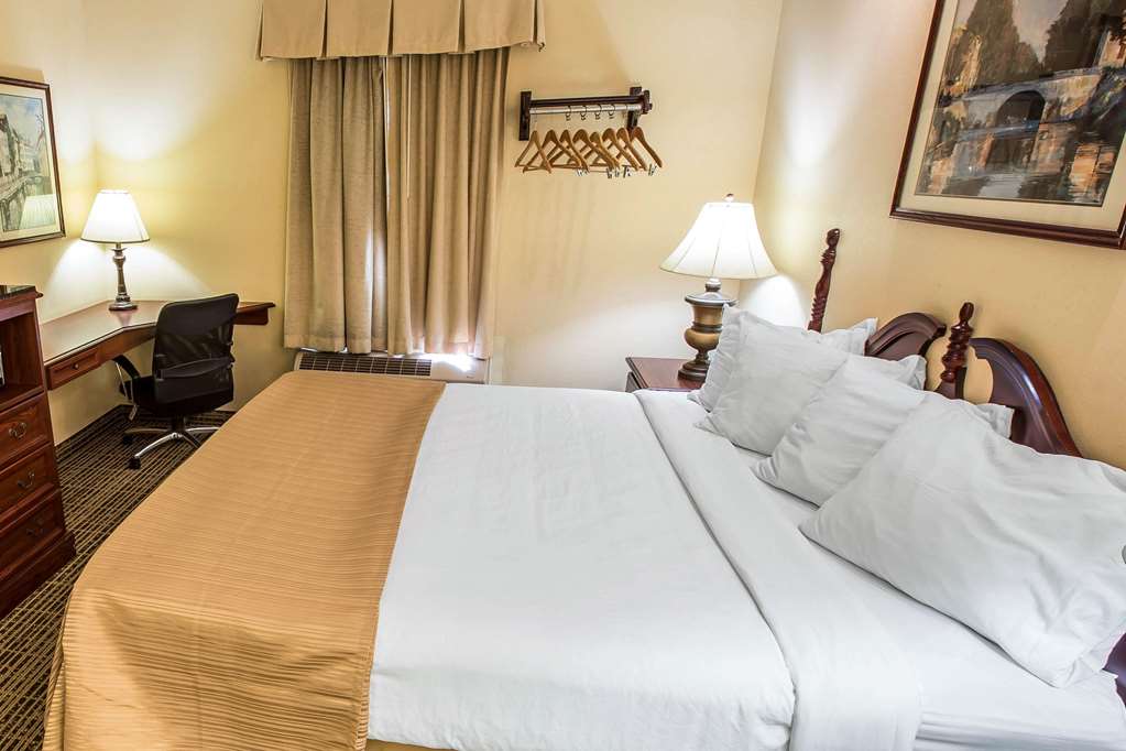 Quality Inn Kingsport South - photo 16