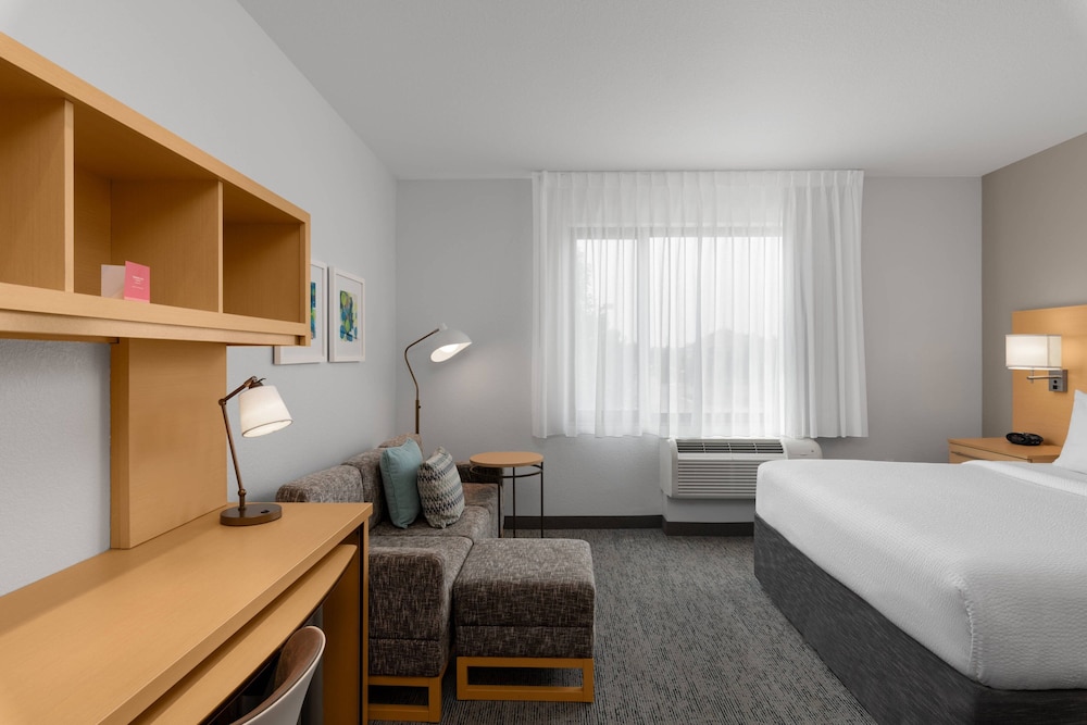 TownePlace Suites by Marriott Denver Airport at Gateway Park - photo 15