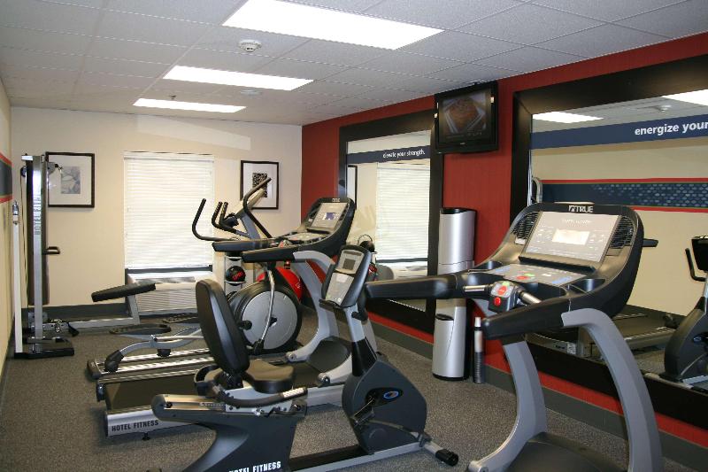 Hampton Inn & Suites Millington - photo 151