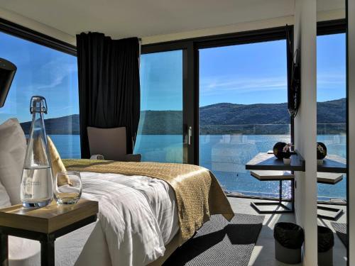 Sky Beach Aparthotel — hotel in Marina