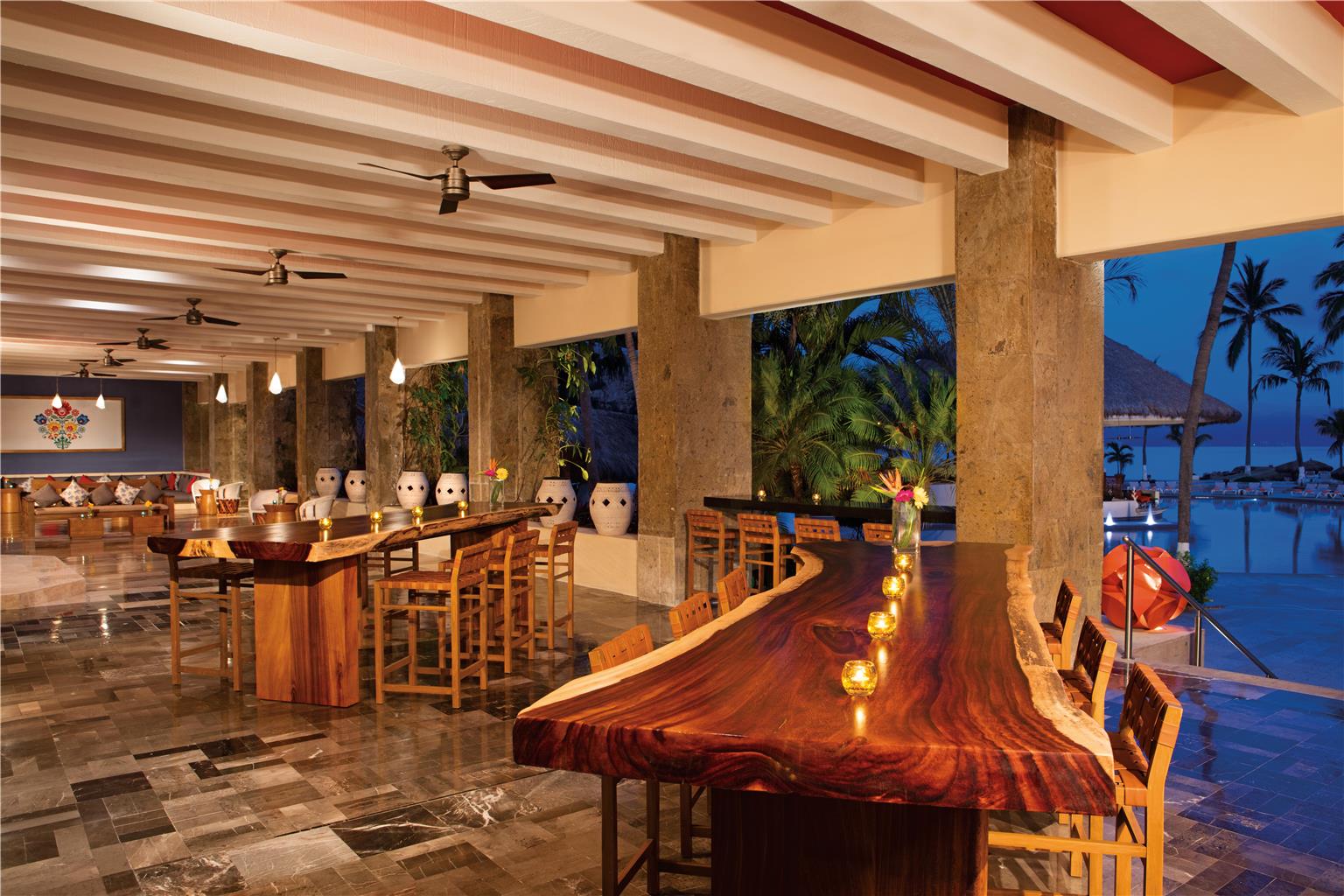 Bar/Lounge