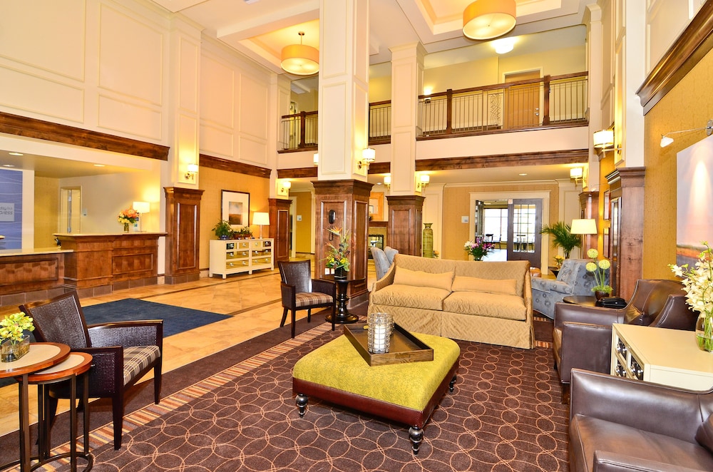 Holiday Inn Express & Suites Williston by IHG - photo 55
