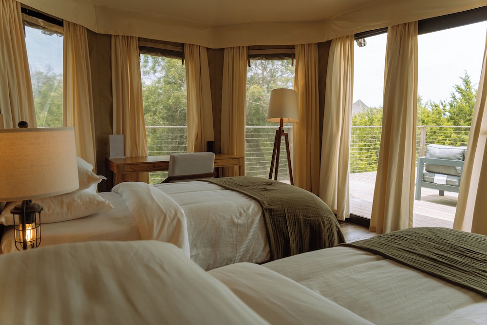 Outdoorsy Hill Country - photo 16
