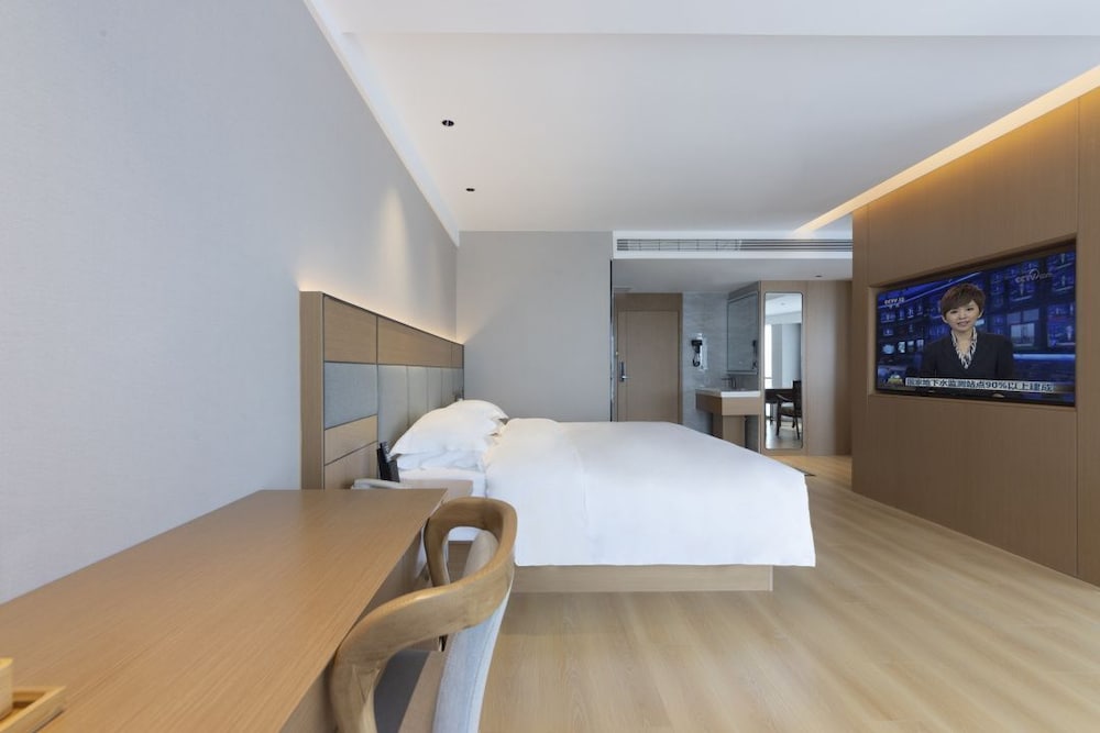 Baigang International Hotel — 4-Star Luxury Hotel in Chengdu, People's Republic of China