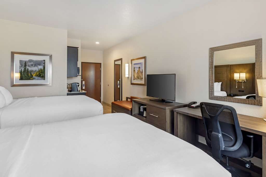 Comfort Inn & Suites Brighton Denver NE Medical Center - photo 36
