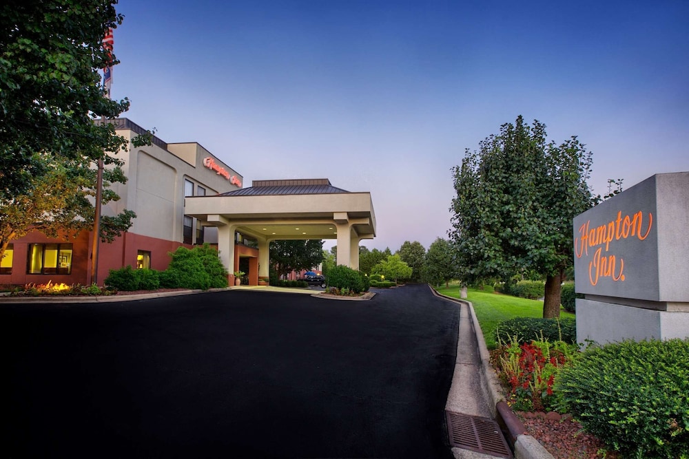 Hampton Inn Raleigh Garner - photo 36