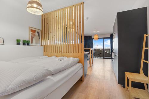Lam Stadium 2 Terrace — 4-Star Luxury Hotel in Bratislava, Slovakia