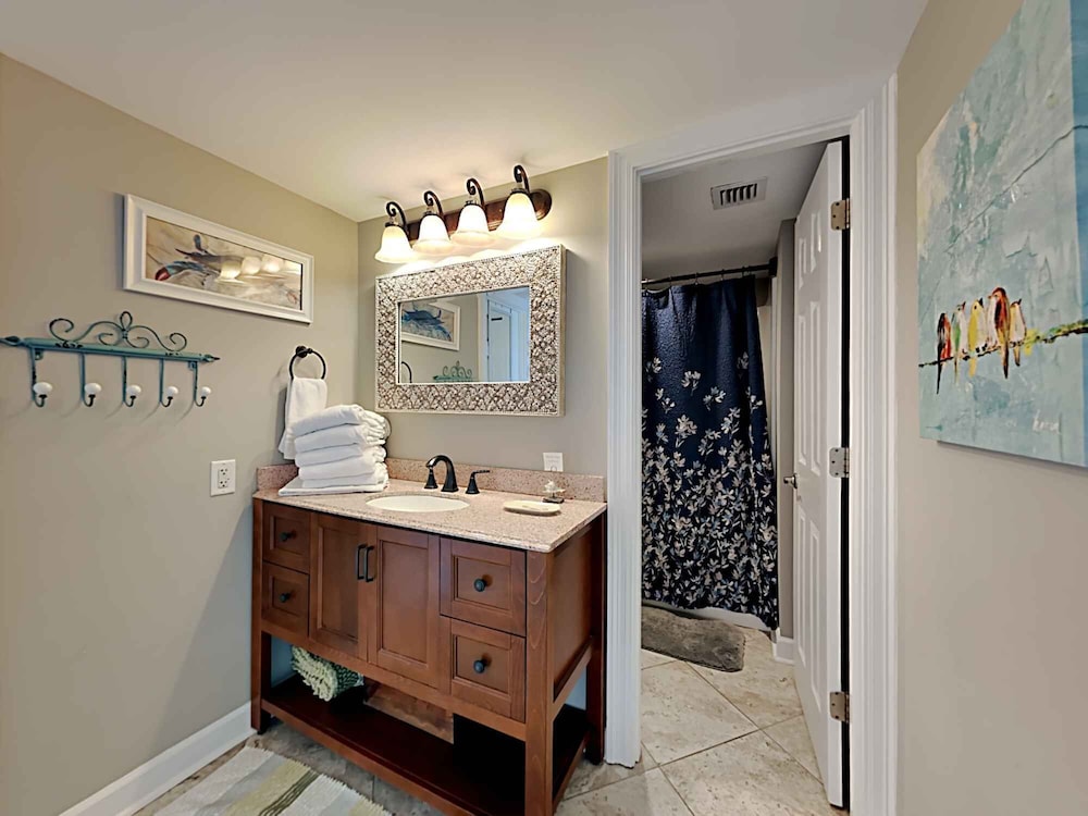Regency Towers by Southern Vacation Rentals - photo 336