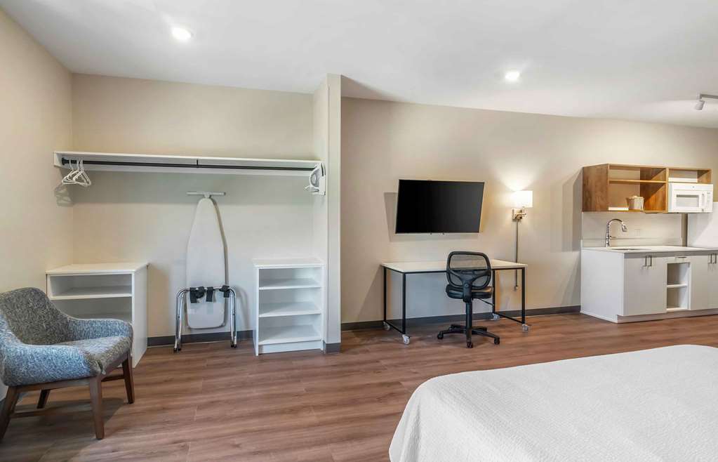 Extended Stay America Premier Suites Fort Myers Airport - photo 70