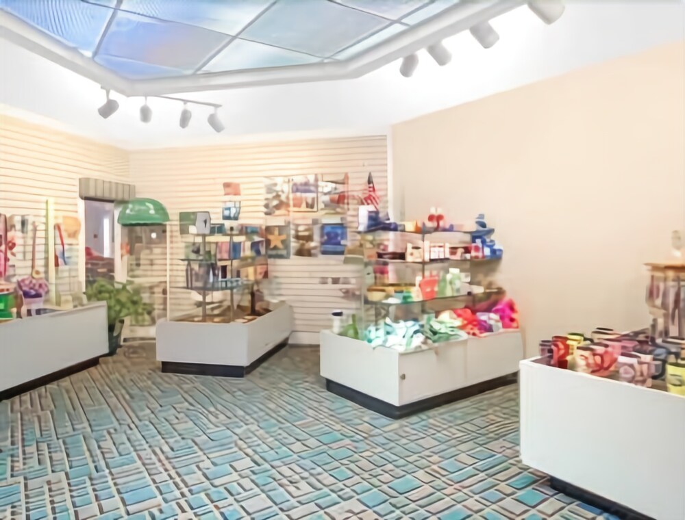 Days Inn By Wyndham Wilmington University - photo 15