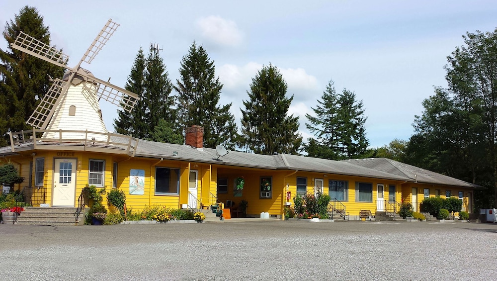 Windmill Inn Lynden - featured photo