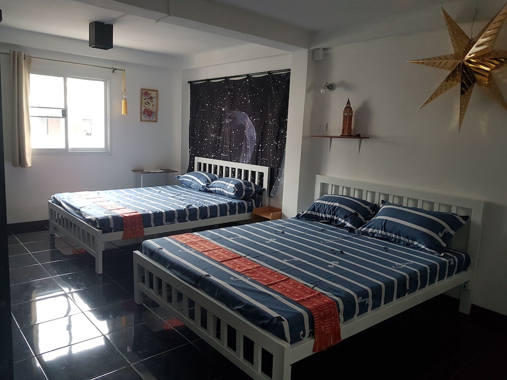 Sam's Place