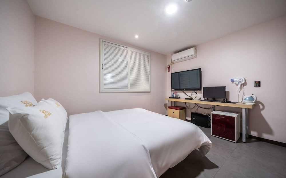 Yangpyeong Guwol in Yangp'yong, South Korea