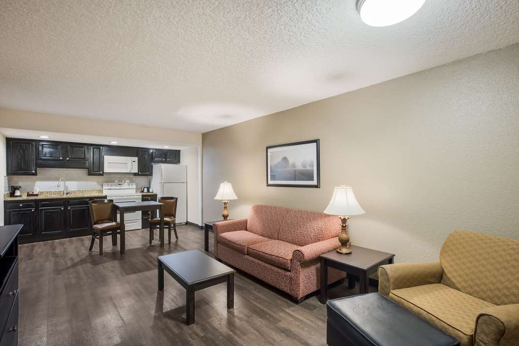 Econo Lodge Vidalia - photo 31